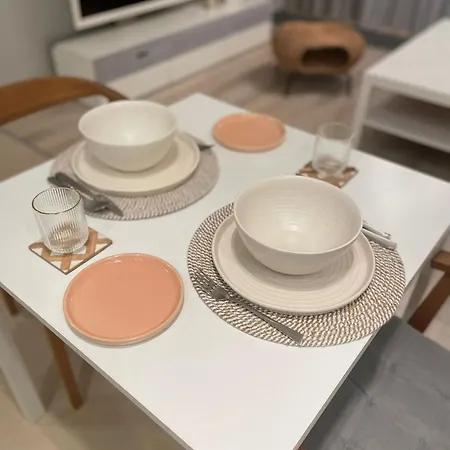 Center - With Free Parking Lägenhet *